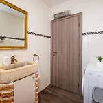 Stone House Ražanac