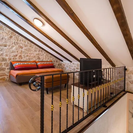 Vakantiehuis Stone House