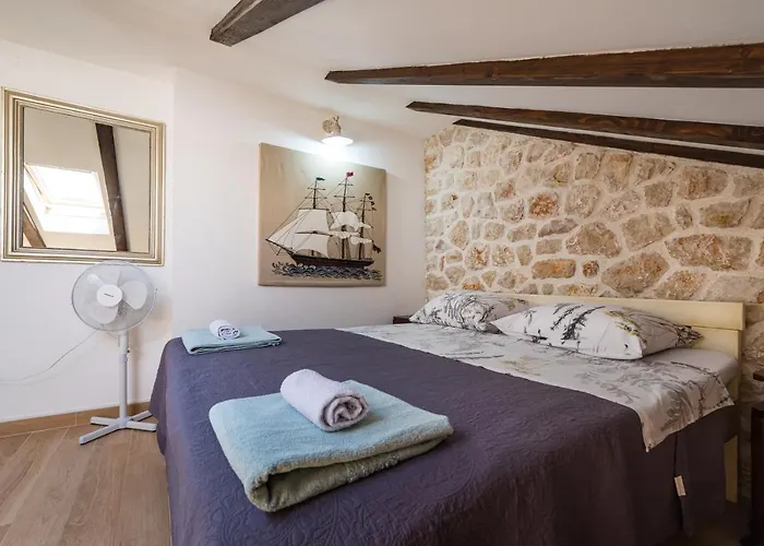 펜션 Stone House Ražanac