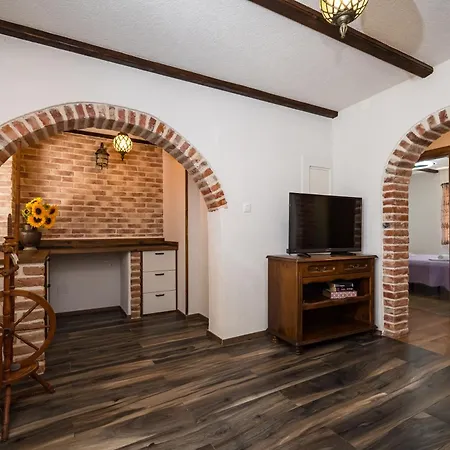 Stone House Holiday home