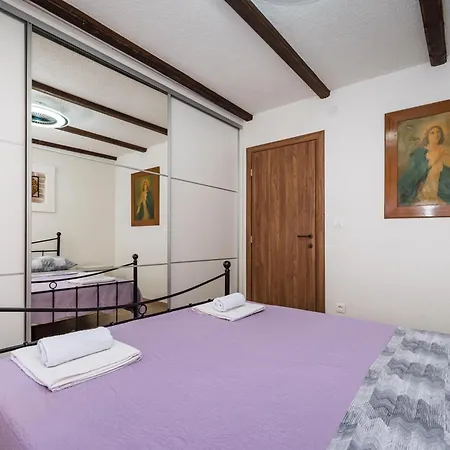 Stone House Ražanac