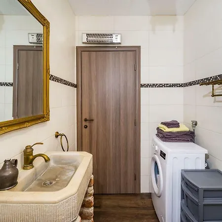 Stone House Ražanac