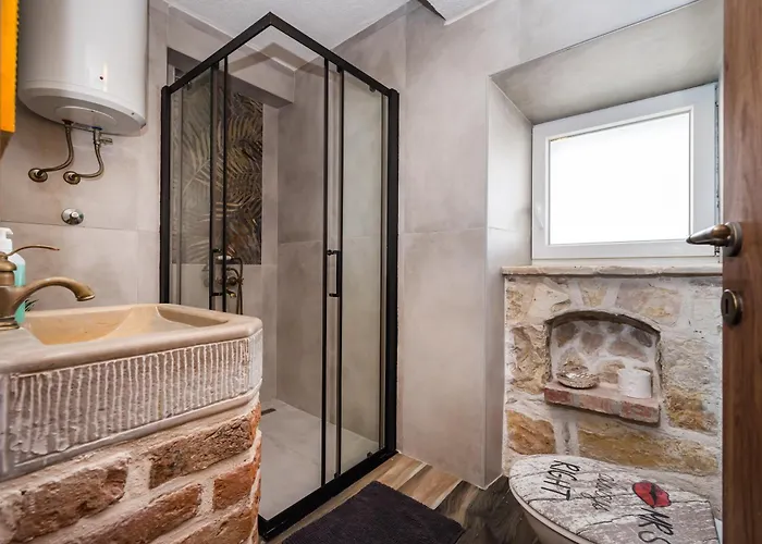 Stone House Сasa de vacaciones