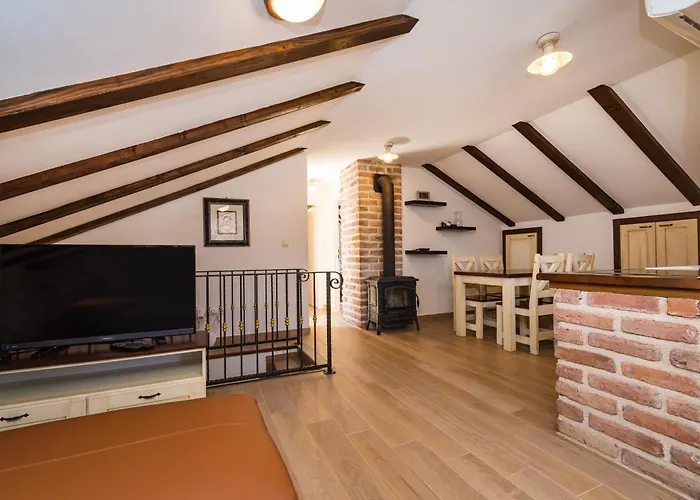 Stone House Сasa de vacaciones