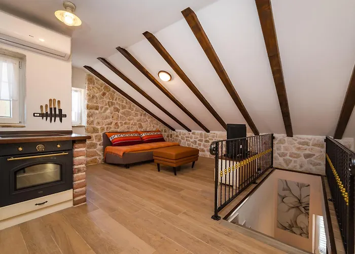 Сasa de vacaciones Stone House *