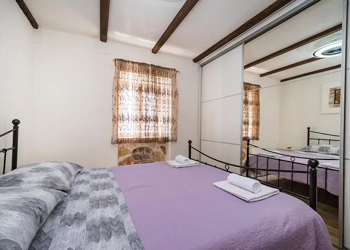 Stone House Сasa de vacaciones *