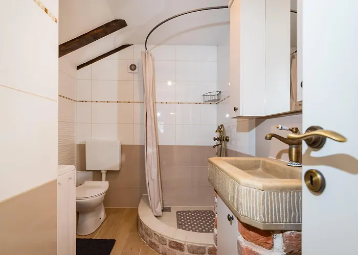 Stone House Сasa de vacaciones Ražanac