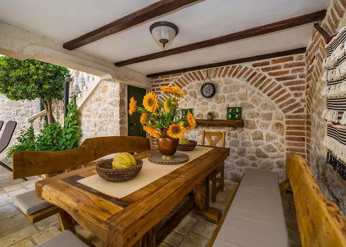 Сasa de vacaciones Stone House *